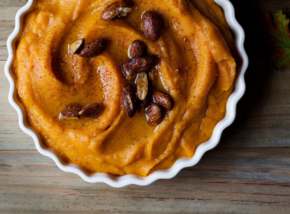 Here’s how many calories a sweet potato has (plus nutrition facts)