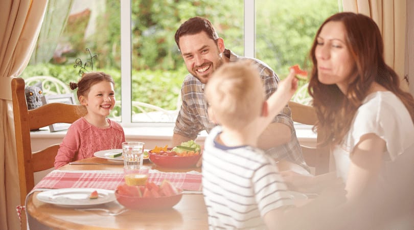 Gemeinsam essen: Gesunde Gewohnheiten starten zu Hause