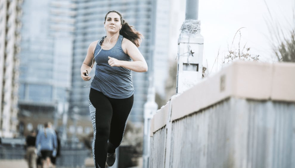 Gesundheitsmythen: Verbrennt Cardio mehr Fett auf nüchternem Magen?