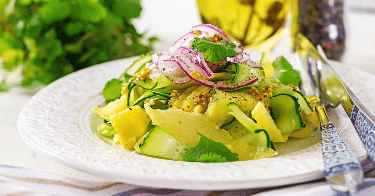 Ensalada de mango y pepino