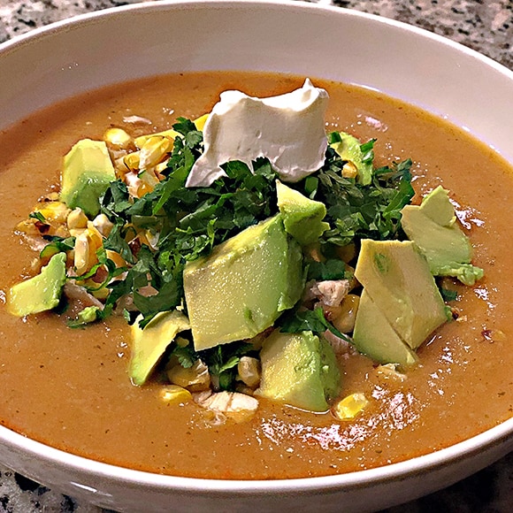 SOPA DE TORTILLA CON POLLO