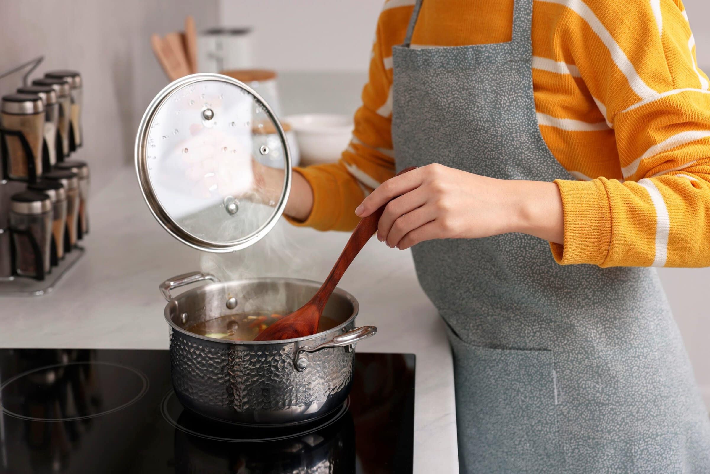 Is soup healthy? Tips for making and choosing nutritious soups