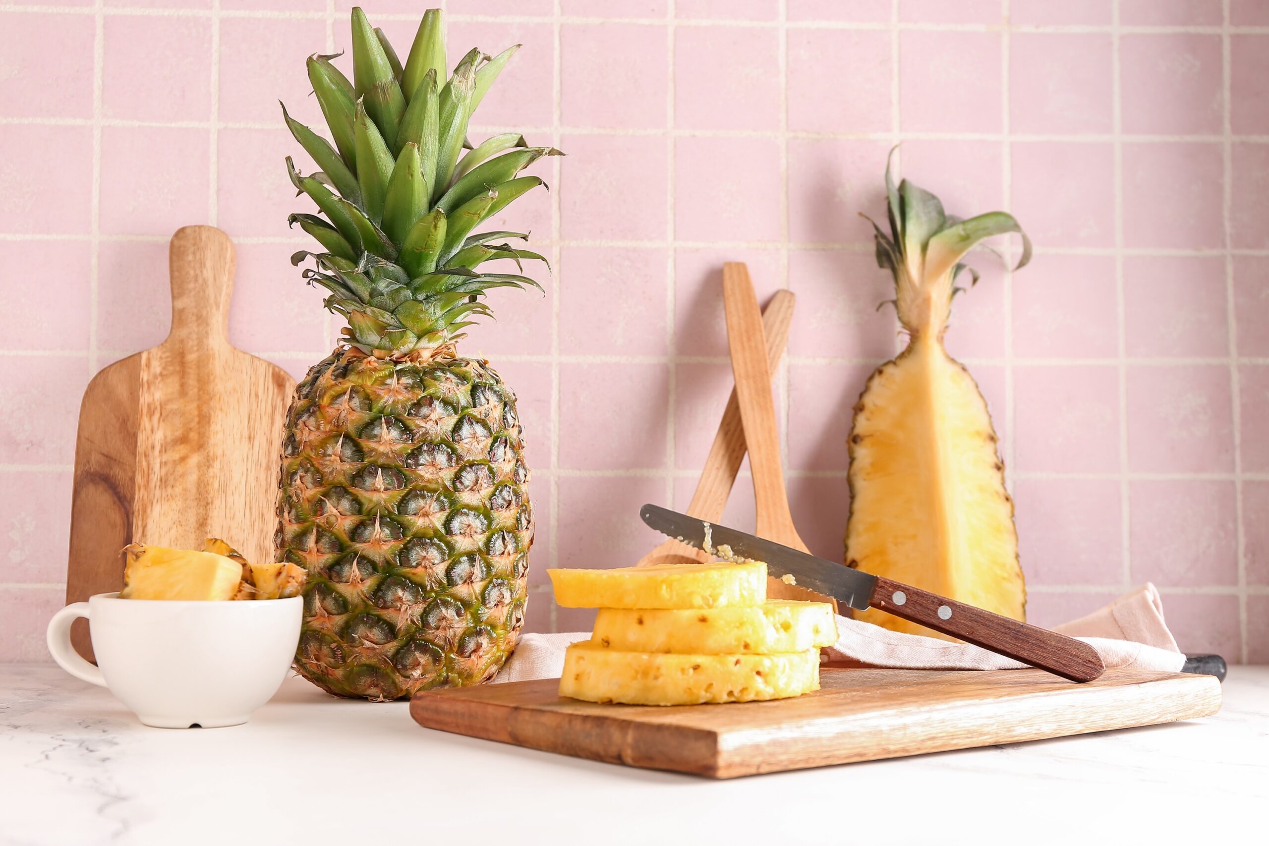 Is pineapple good for weight loss?