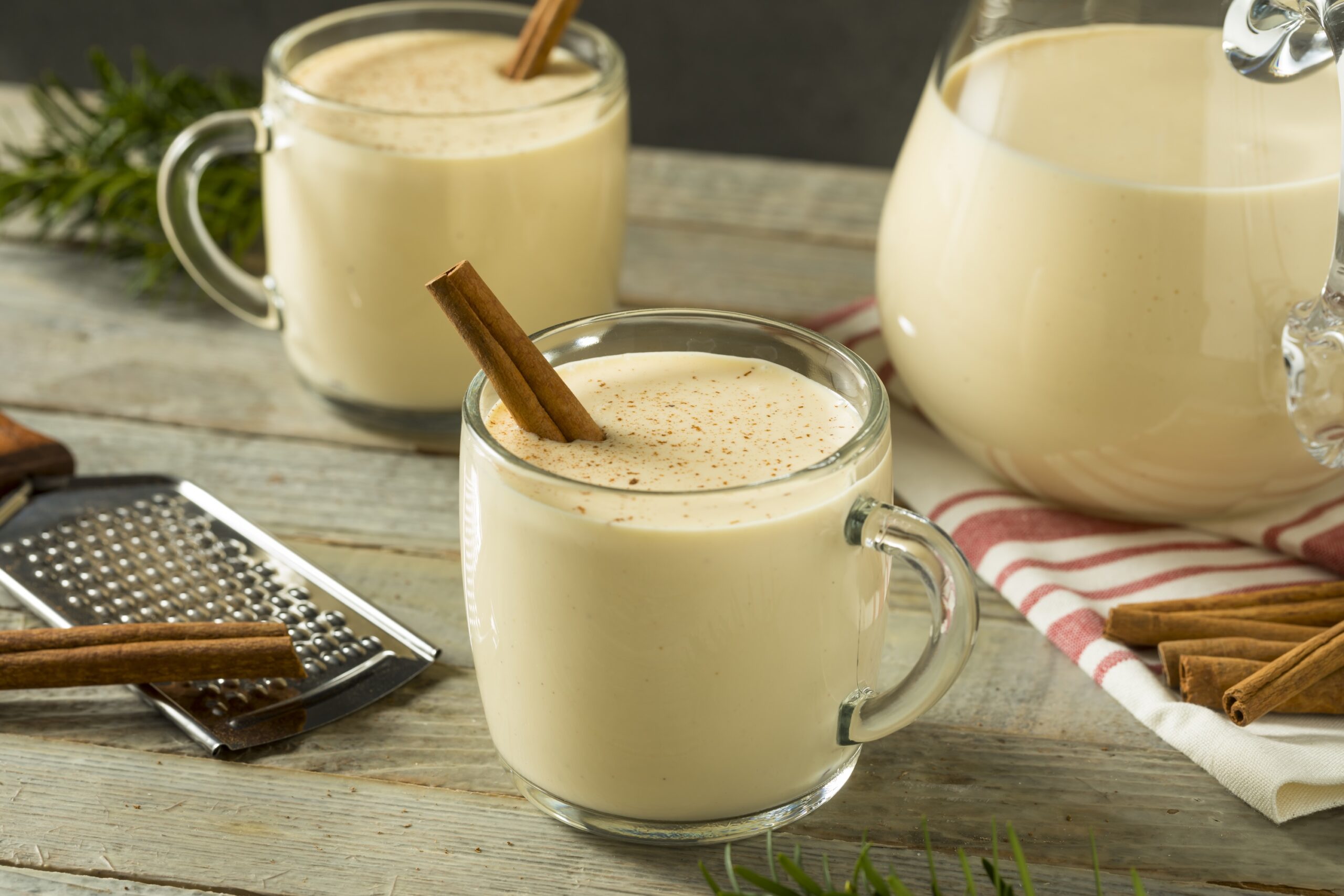 Is sugar-free eggnog healthier? How to choose a lighter holiday option